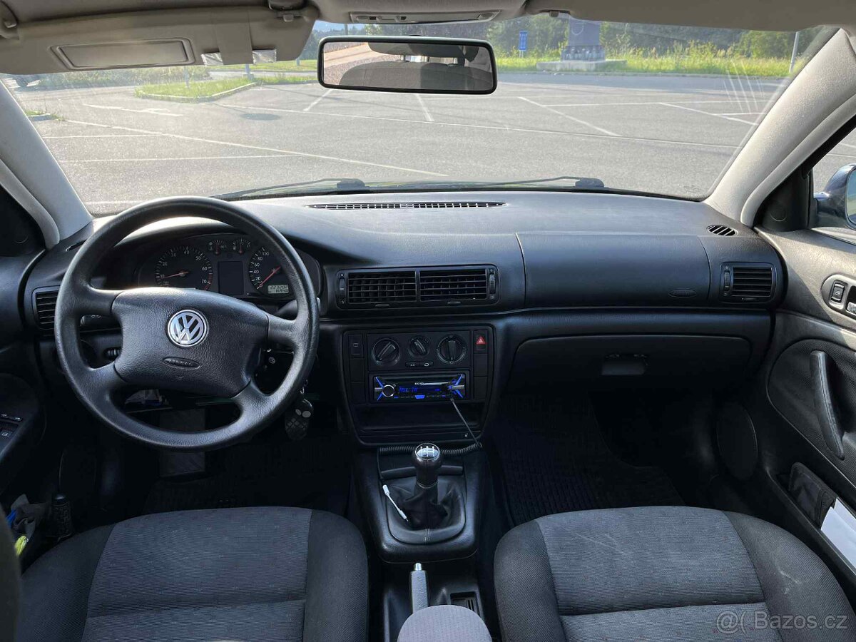 Prodám VW Passat 1.6 - 13