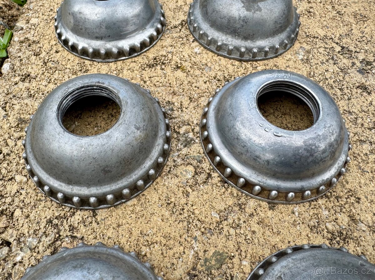 Jawa ČZ kyvacka, ČZ - matice krytu karburatoru - 13