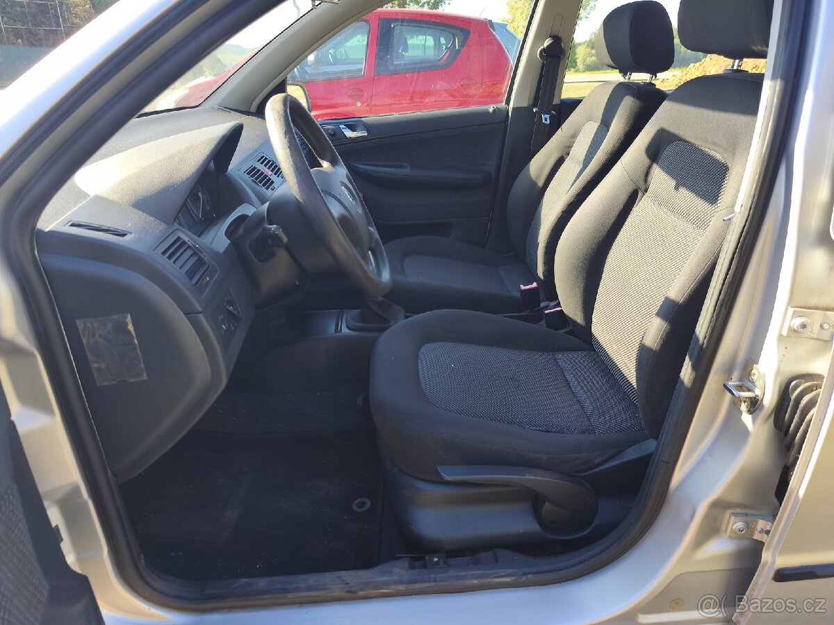 Škoda Fabia 1.4i 16V - 13