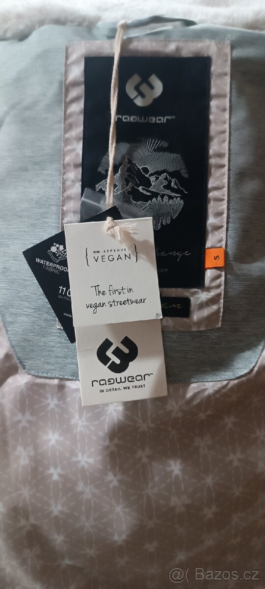 DÁMSKÁ ZIMNÍ BUNDA RAGWEAR - 13