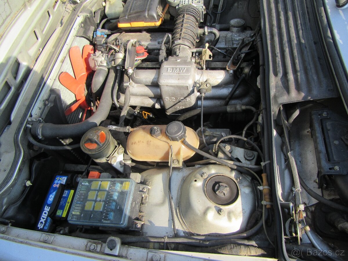 BMW 635 CSI mpacket,151 tkm, r.v. 1983 - 13