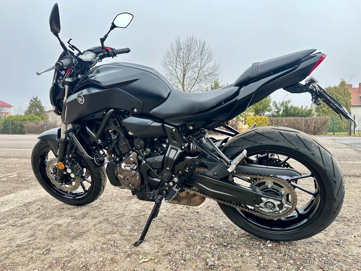 Yamaha mt 07 - 13