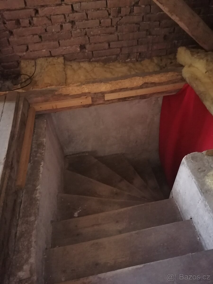 Činžovní dům v centru města Kladna 20 - 13