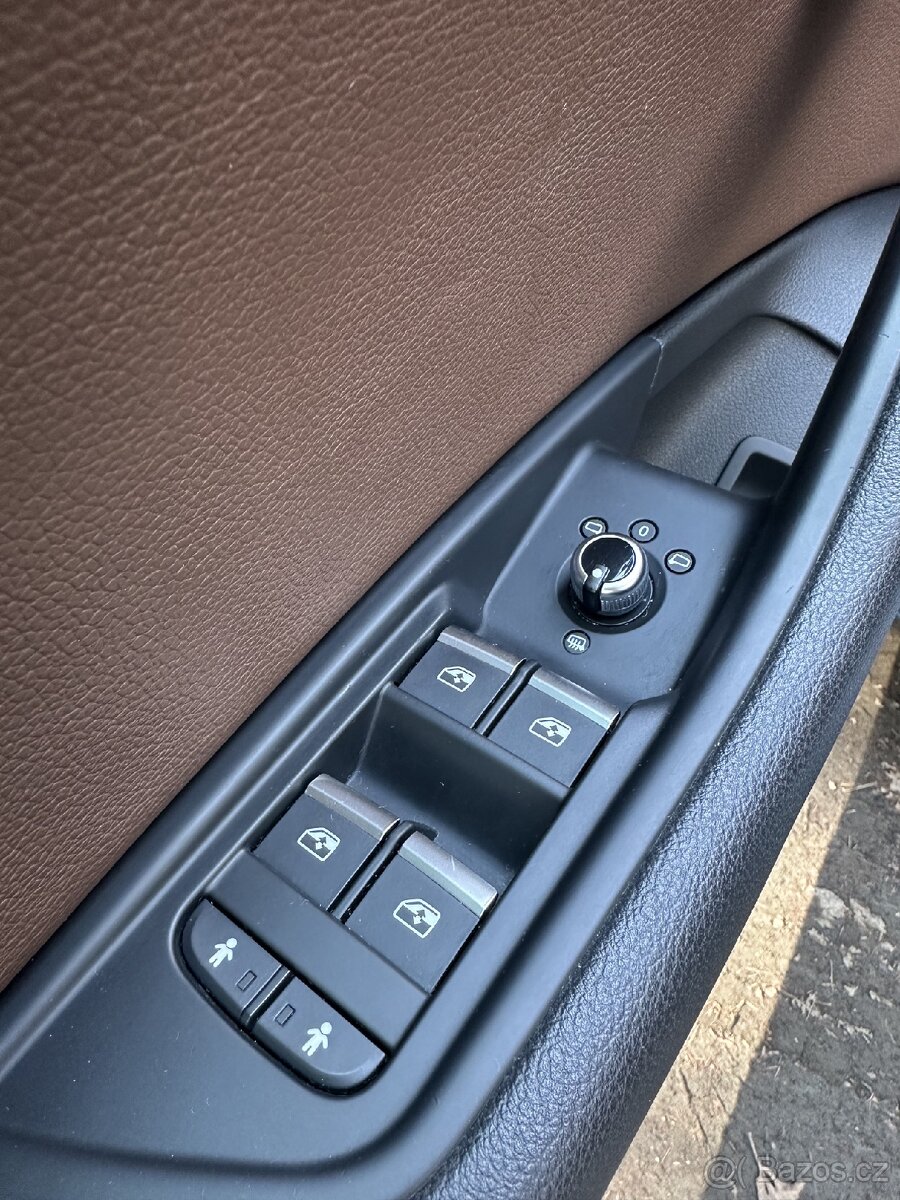 Audi A4 Avant 2.0 TDI - 13