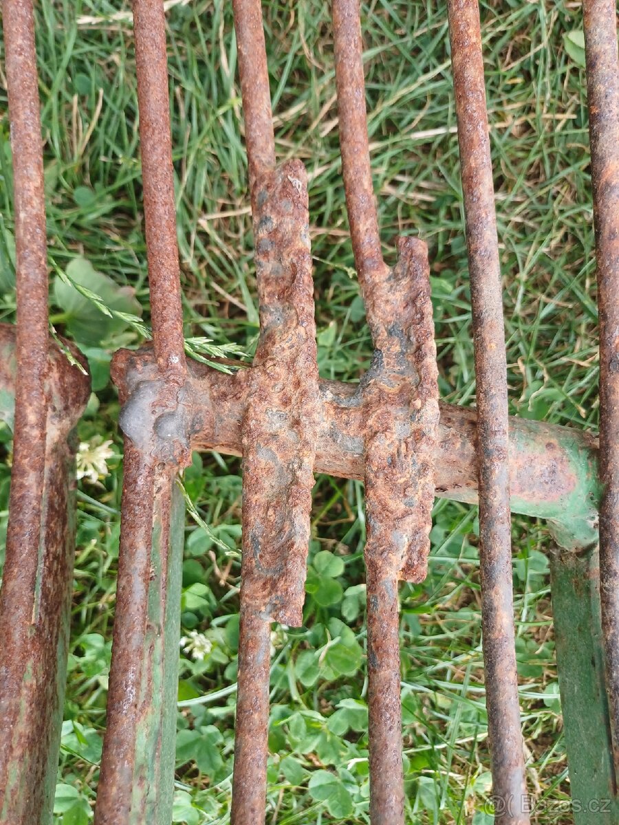 Vyorávač brambor - 13