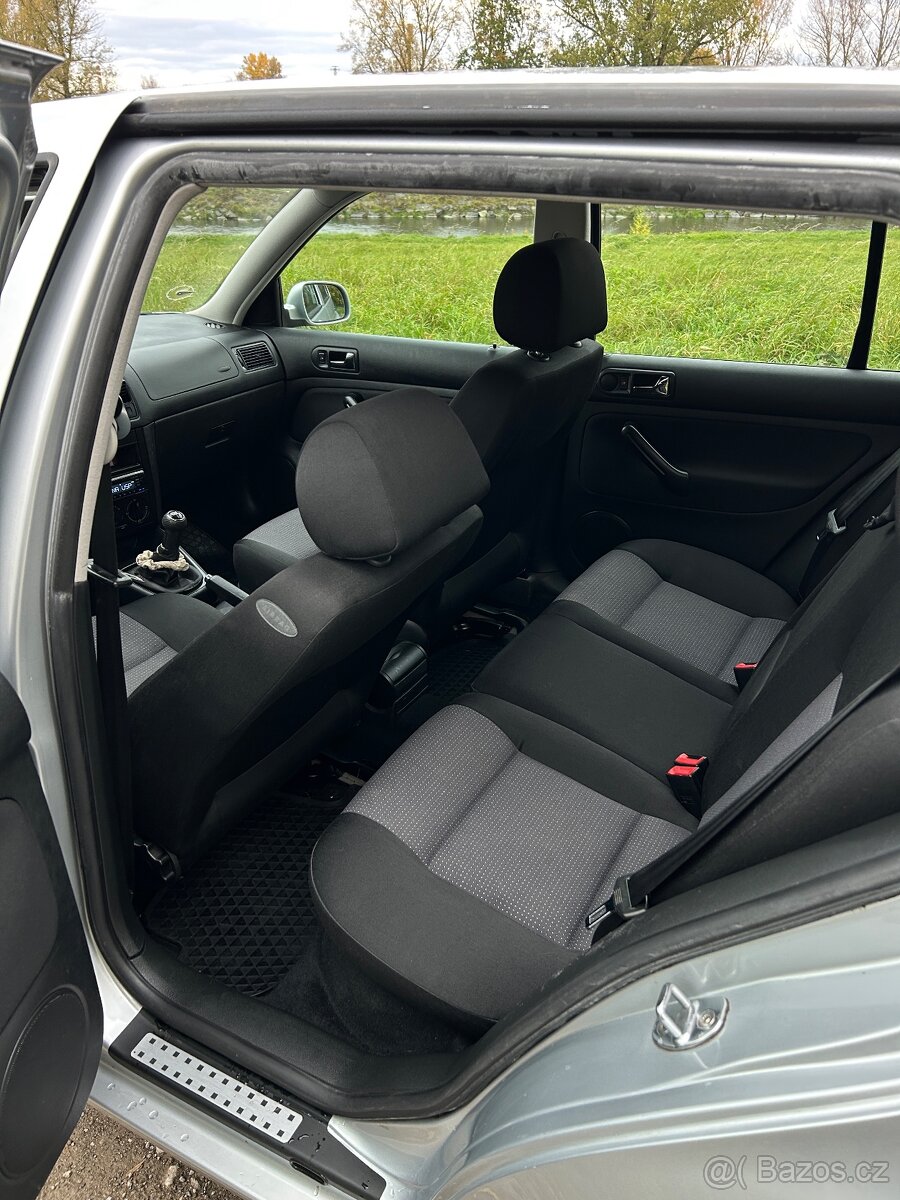 Golf 4 1.6 77kw 2002 nájezd 150tkm - 13