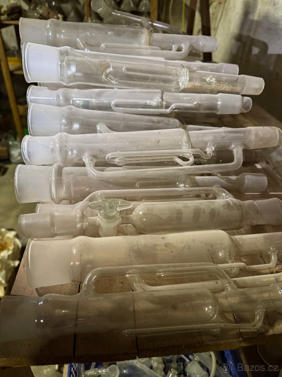 Laboratorní sklo - 13