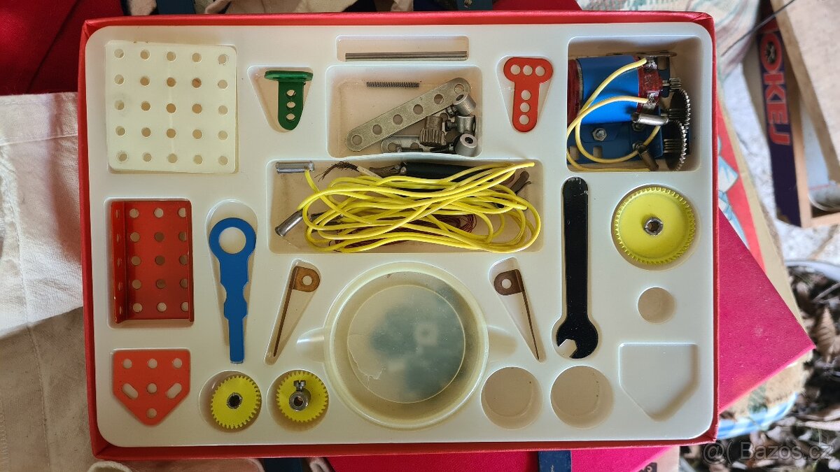 Dvě stavebnice MERKUR - 13