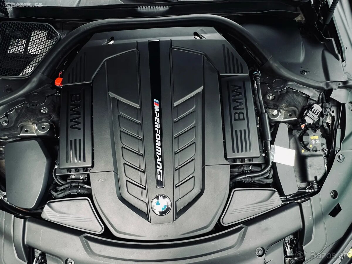BMW 760 Li V12 LONG Individual X-drive-4X4 - 13