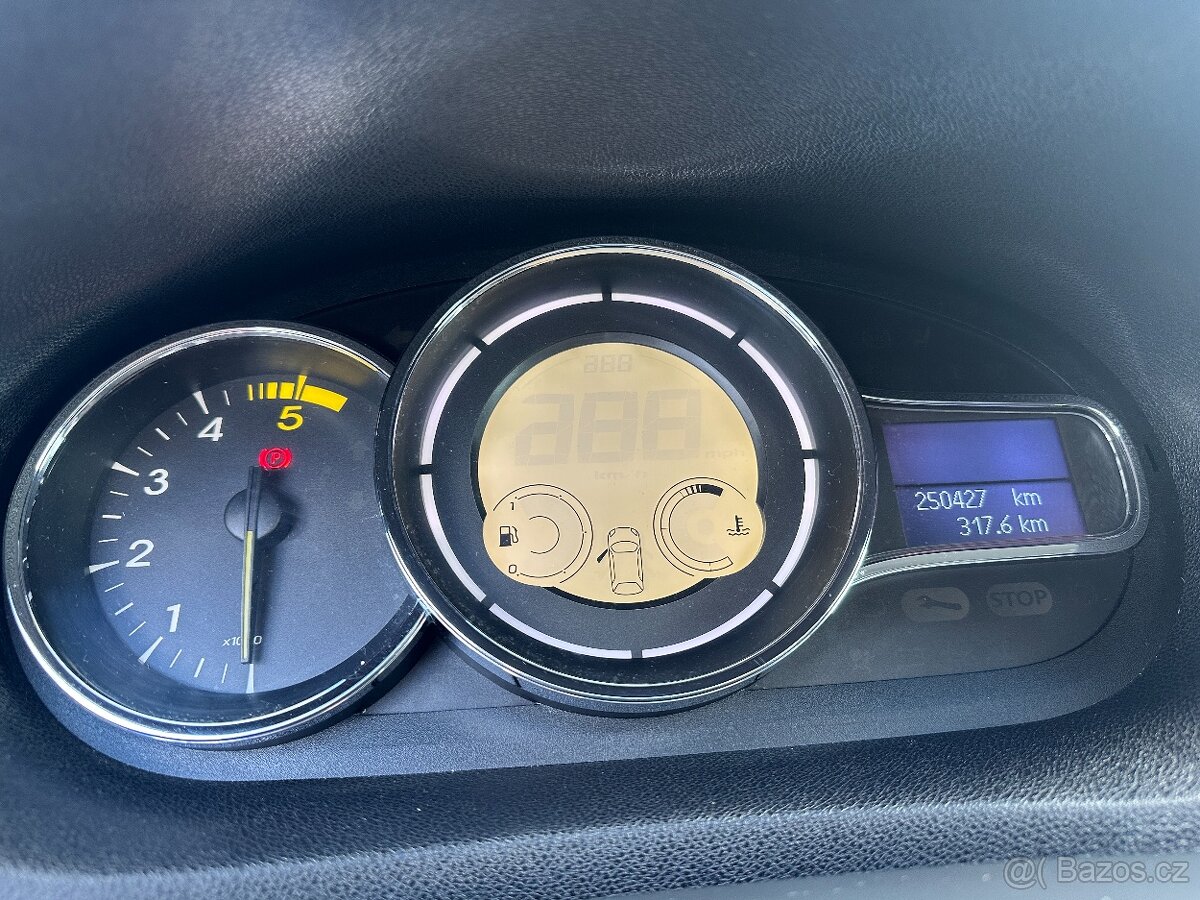 Renault Megane 2010 - 13
