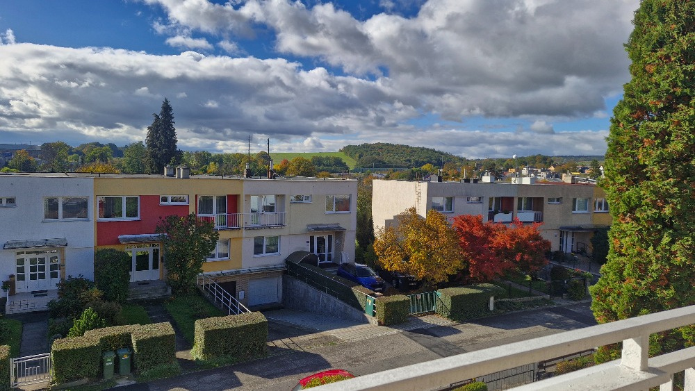 Prodej domu s terasou, garáží S výhledem na Lysou horu. - 13