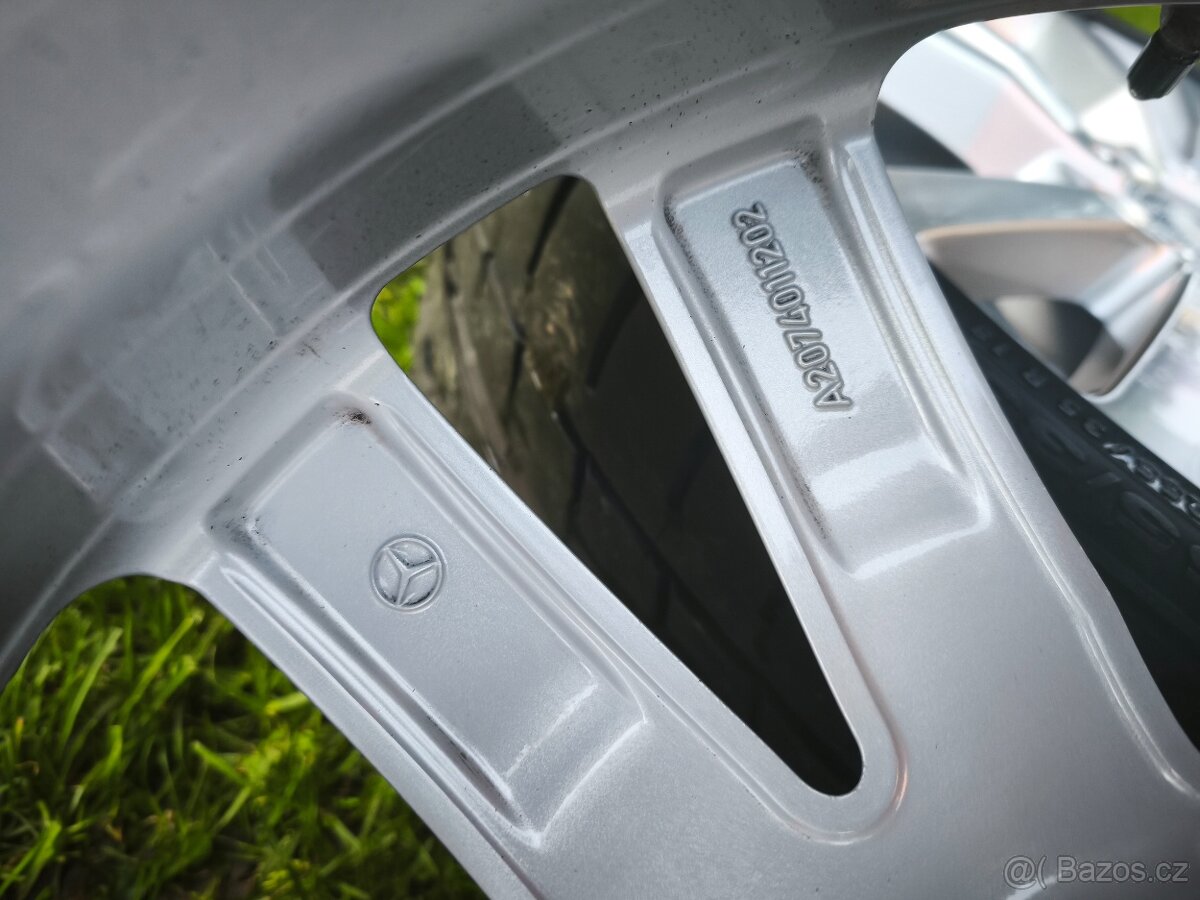 Letní sada Mercedes w207 r18 5x112 dvourozměr - 13