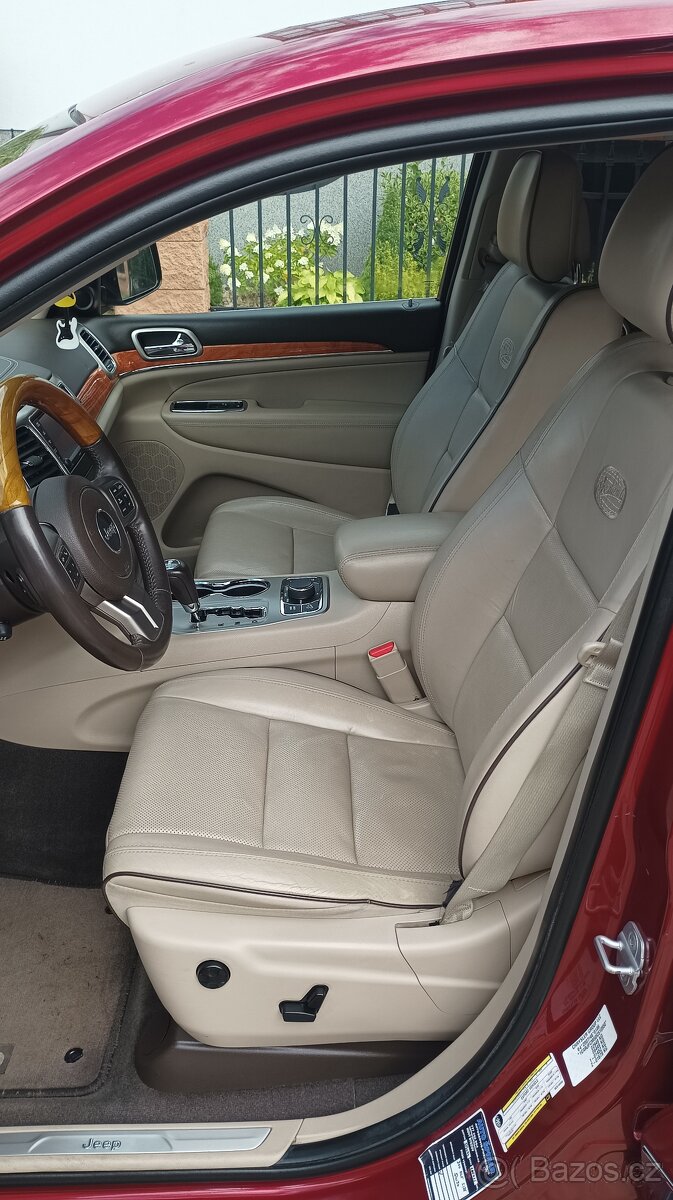 Jeep Grand Cherokee , Overland - 13