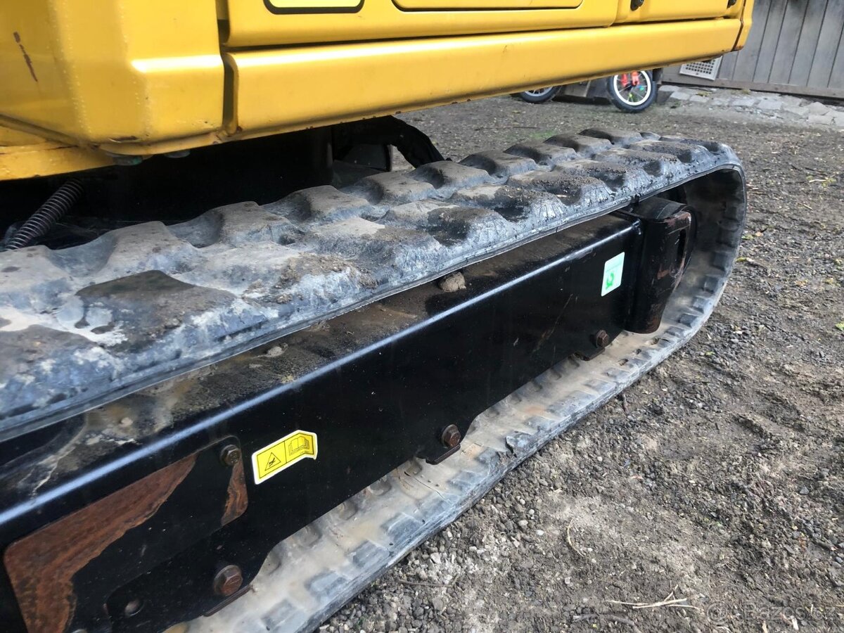 Caterpillar CAT 301.6 - 13