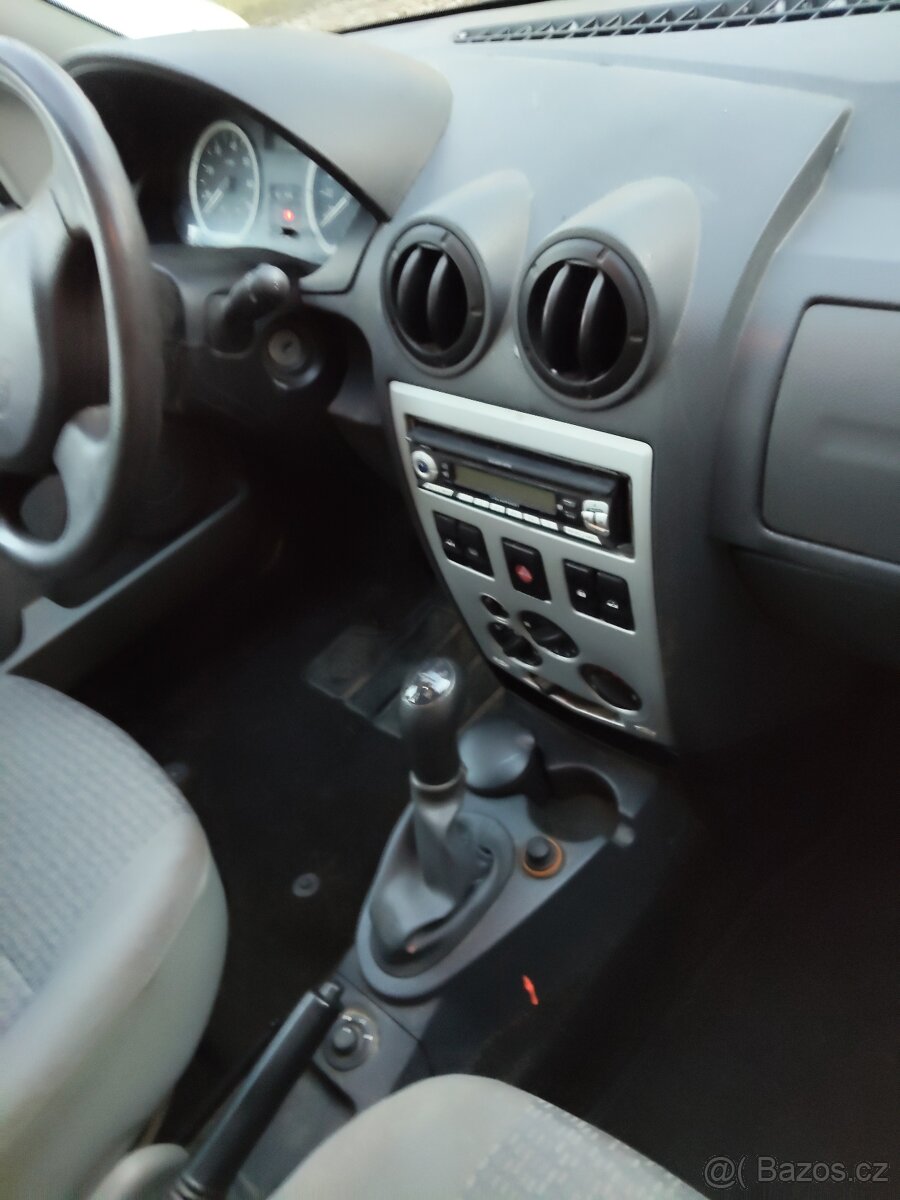 Dacia Logan Combi - 13