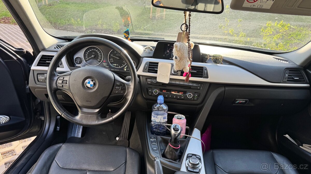 BMW 318d XDrive 2014 - 13