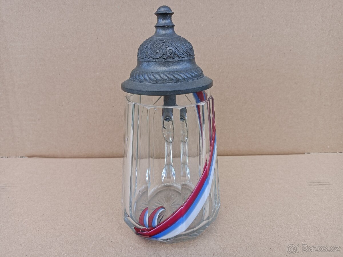 Nádherny a velmi starý krygl z 1 republiky se zalitou trikol - 13