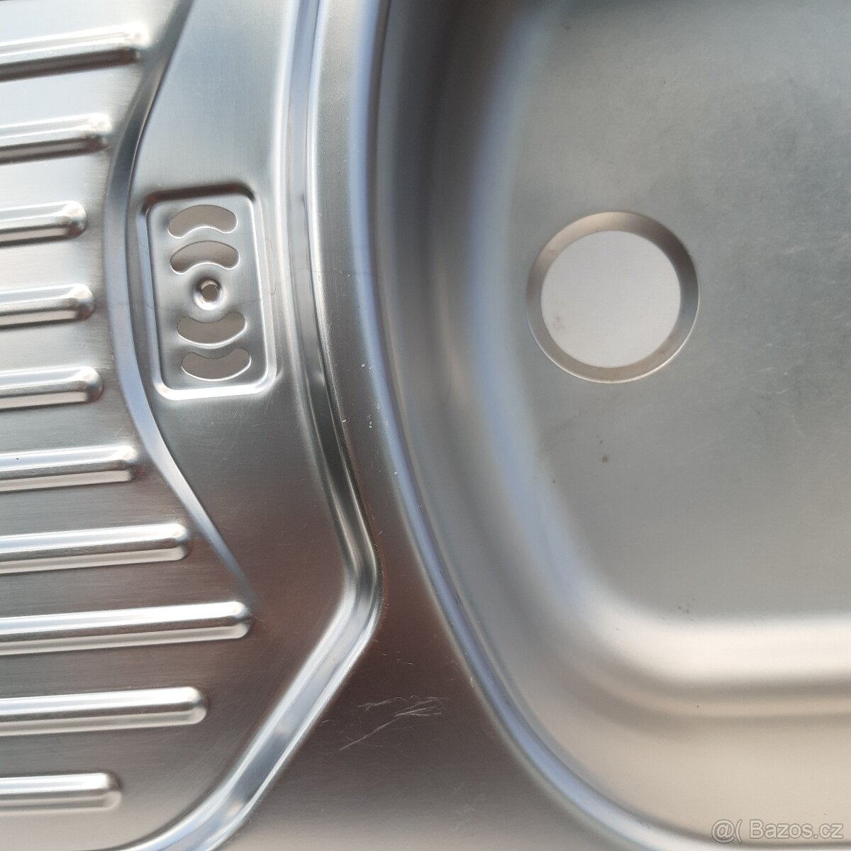 Dřezy do kuchyňské linky - 13