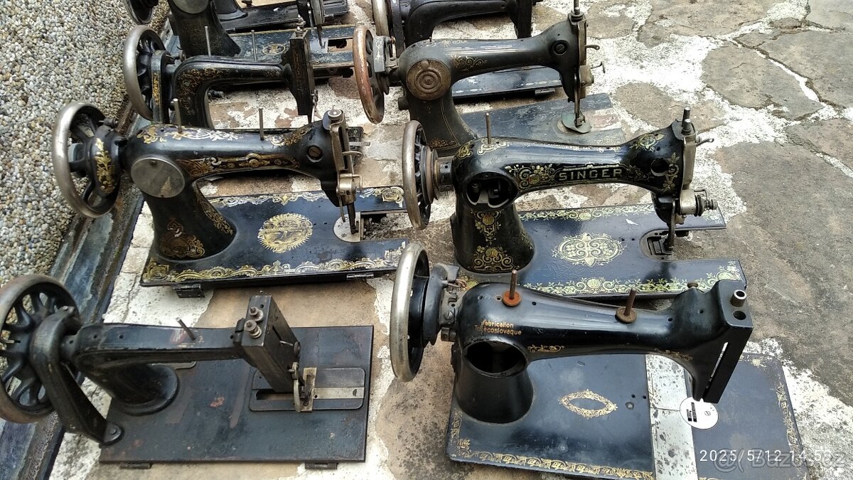 sbírka šicích strojů - 13