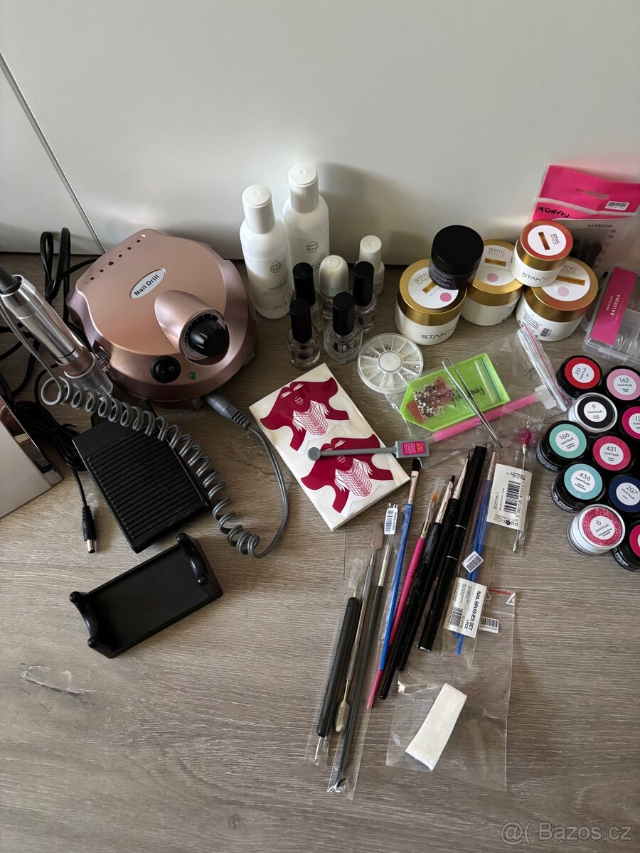 Modeláž nehtů - 13