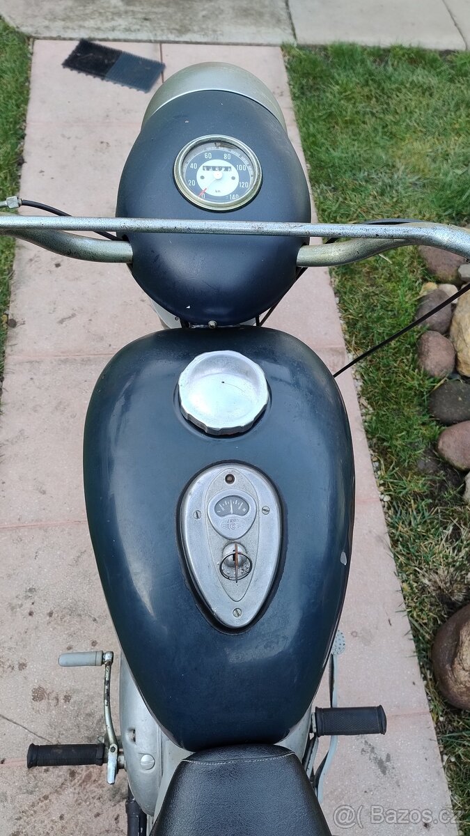 Jawa 250-353 kývačka, první vlastník můj otec - 13