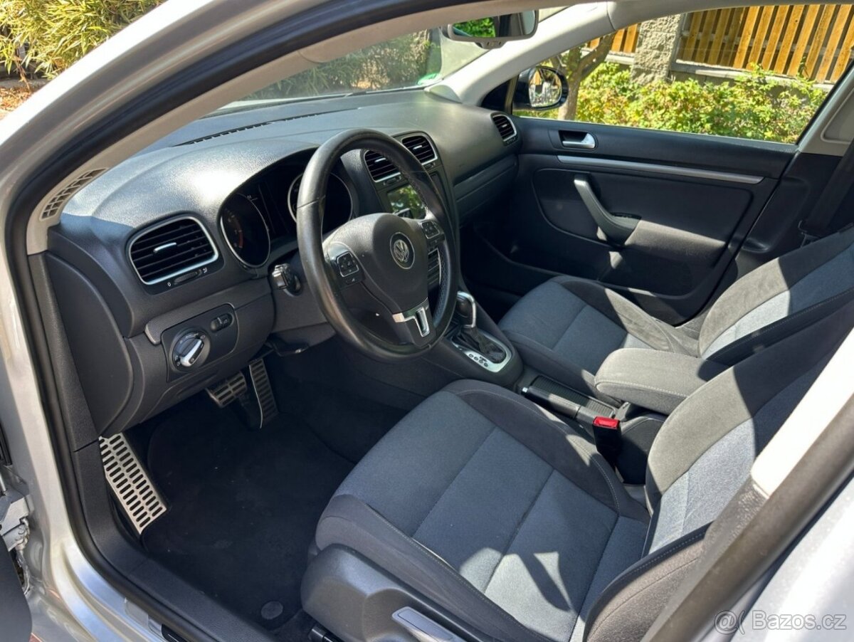 Prodám Volkswagen Golf 1.4Tsi 90kw DSG - 13