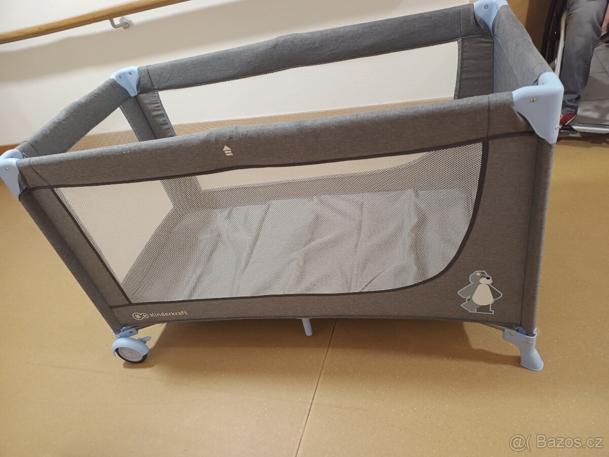 Kinderkraft Joy Cestovní postýlka - 13