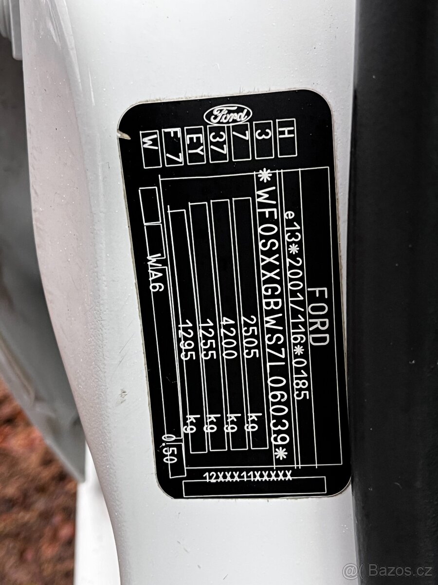 Ford S-MAX, Ford S - MAX 2.0 TDCI TAŽNÉ - 13