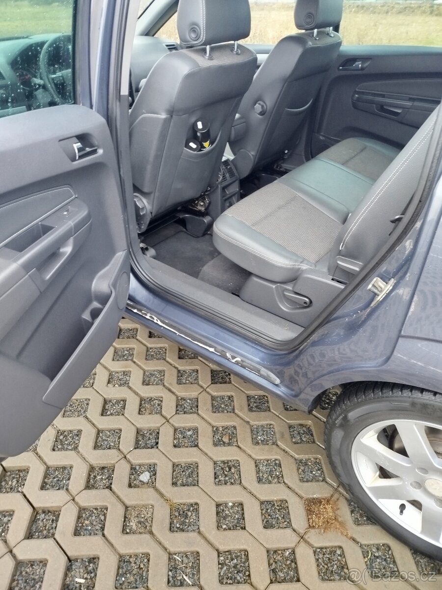 Opel Zafira B 1.8 16V 103kW - 13