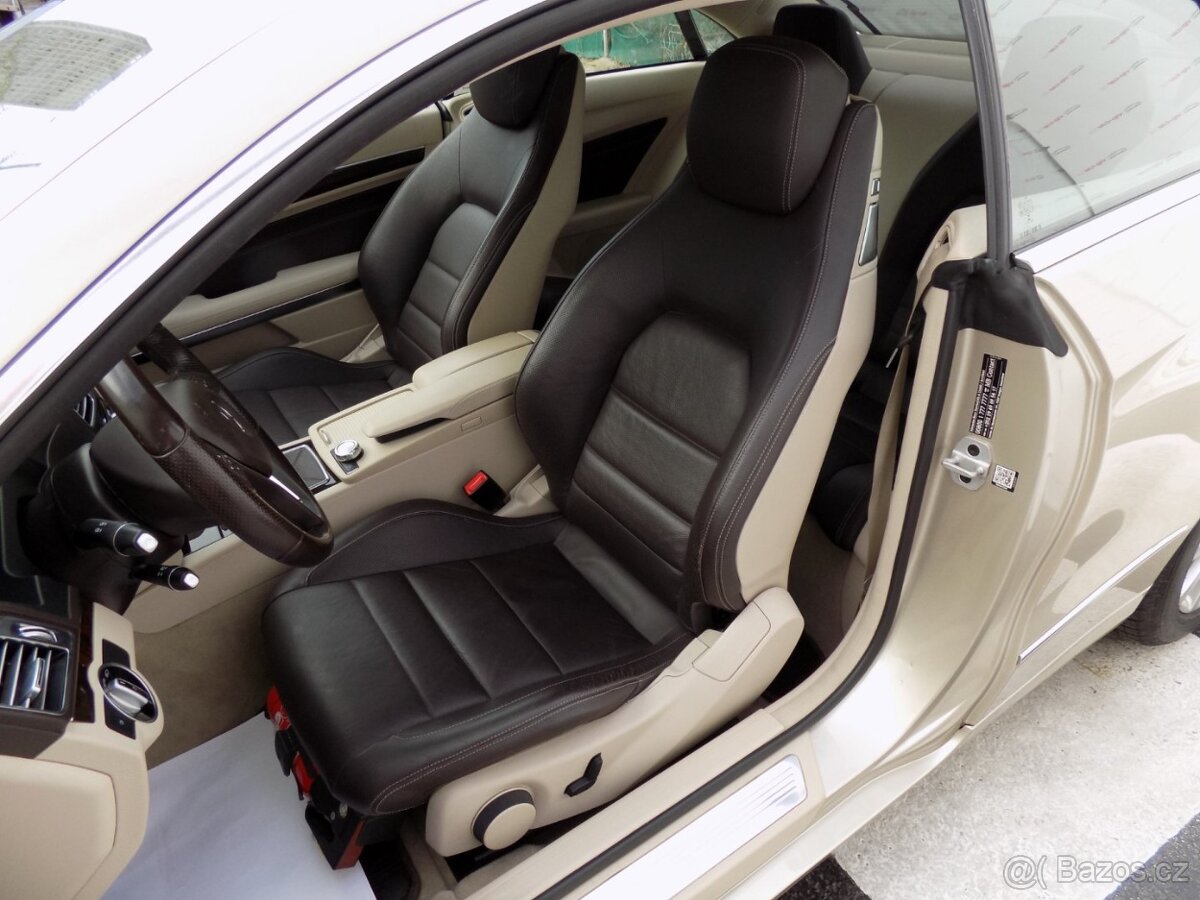 Mercedes-Benz Třídy E 220d Coupé/Full-Led/NAVI/ - 13