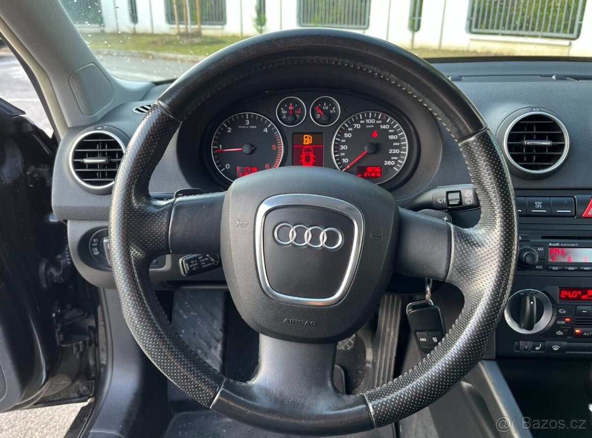 Audi A3 Sportback 2.0 TDI - 13