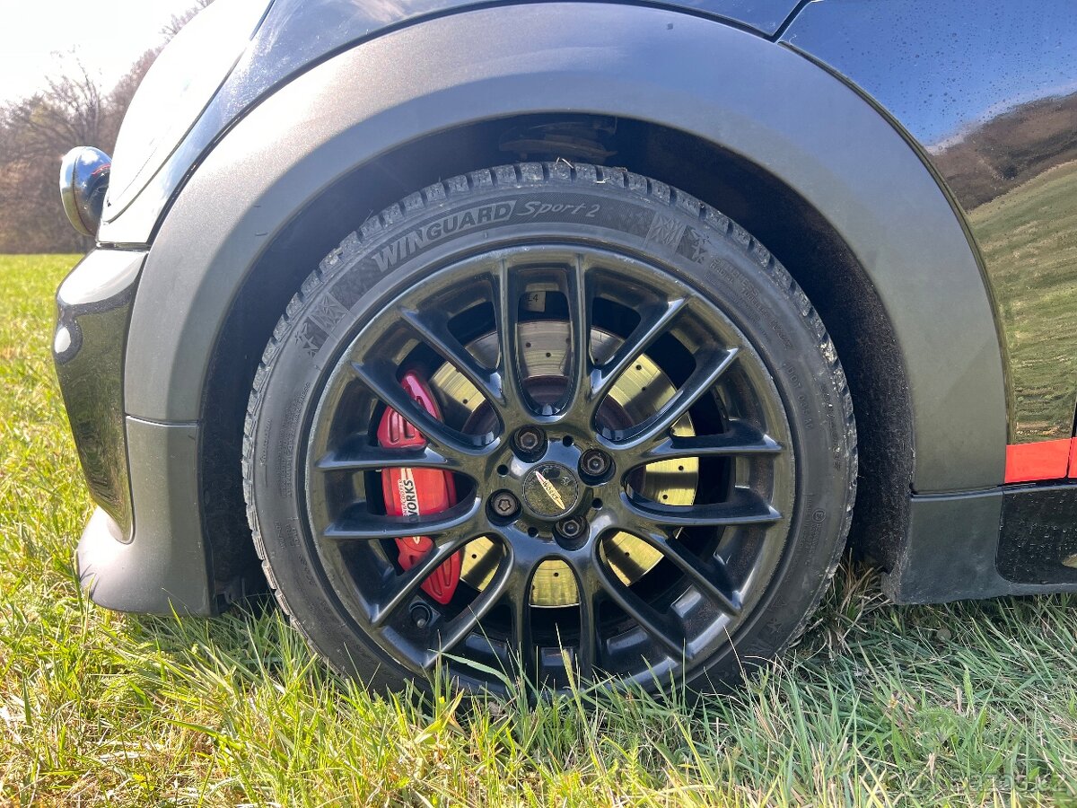 Mini Cooper John Cooper Works - 13