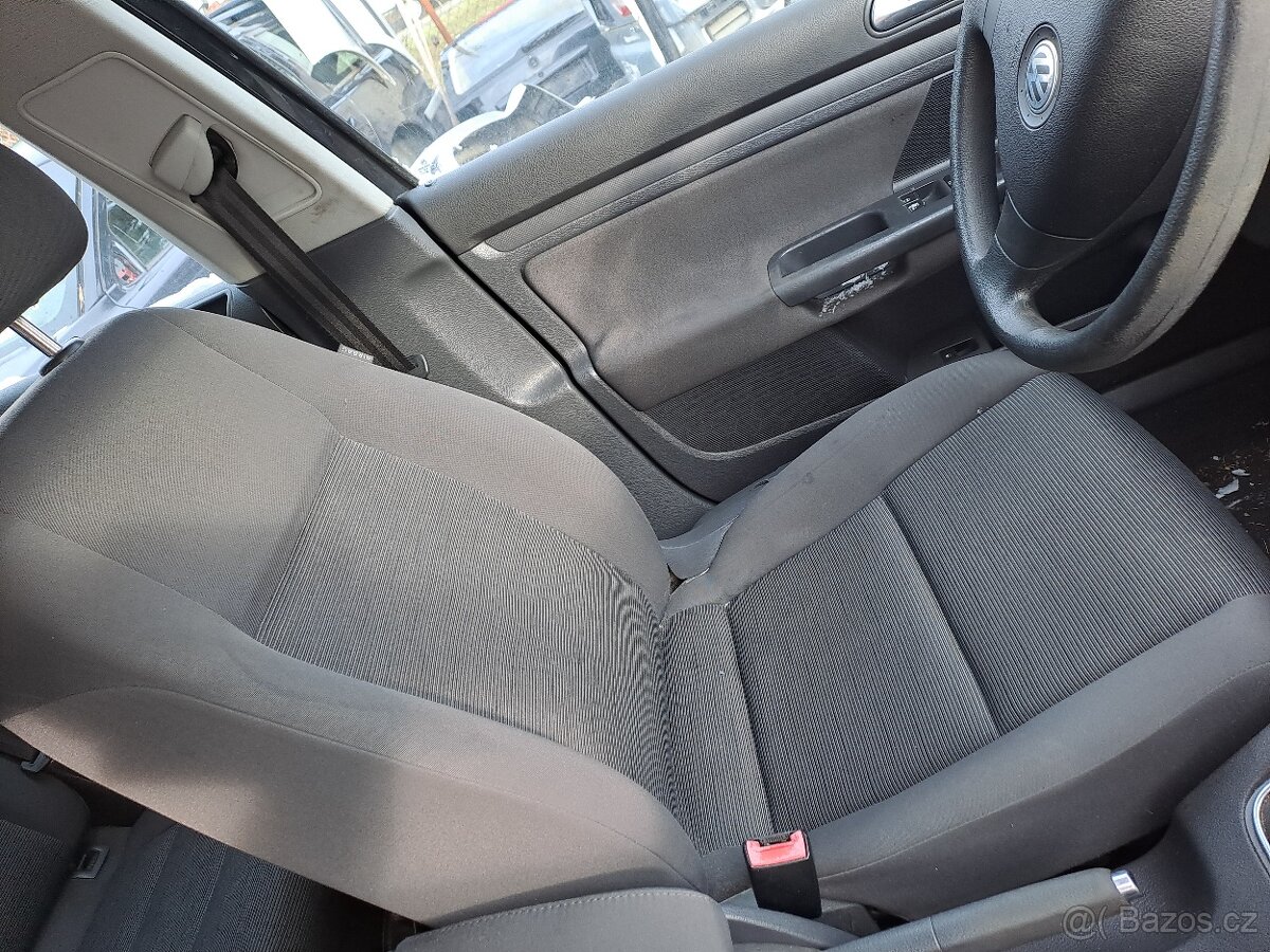 Golf 5 - 13