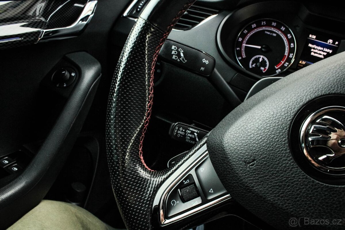 Škoda Octavia 3 Combi 2.0 TDI RS DSG 4x4 - 13