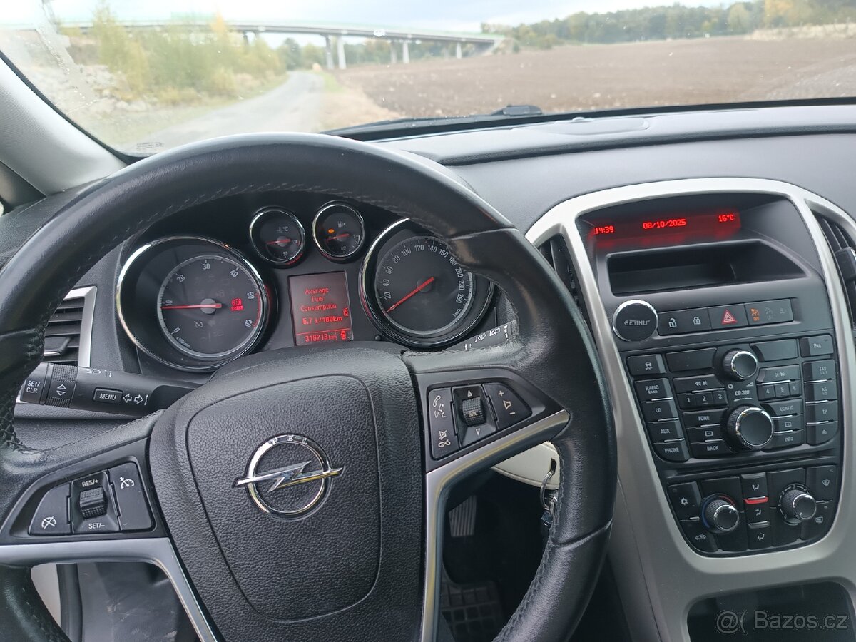 Opel astra j 2.0 CDTI - 13