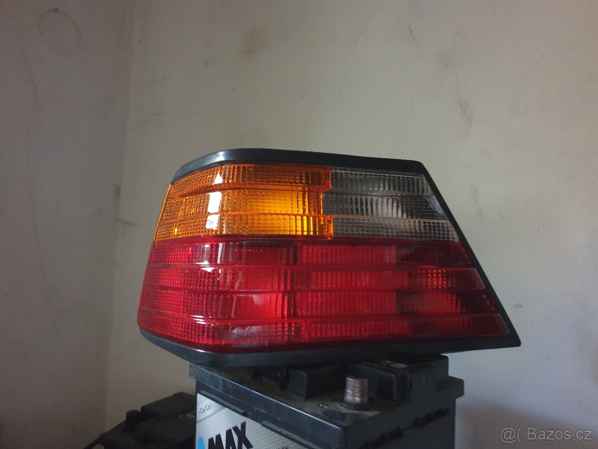 W124 pp svetlo H4+H3 hella - 13