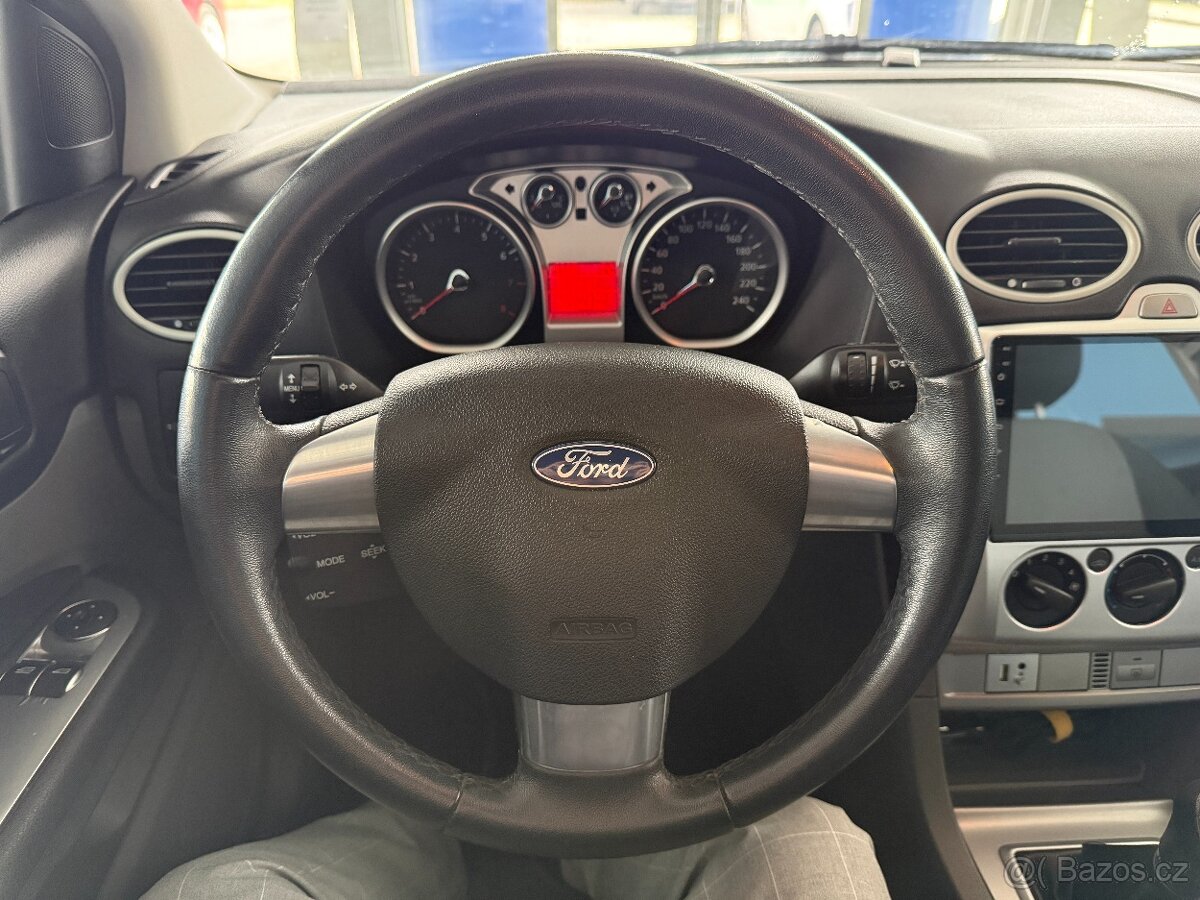 Ford Focus 1,6 74kW,SERVISKA,1.MAJ,ČR - 13