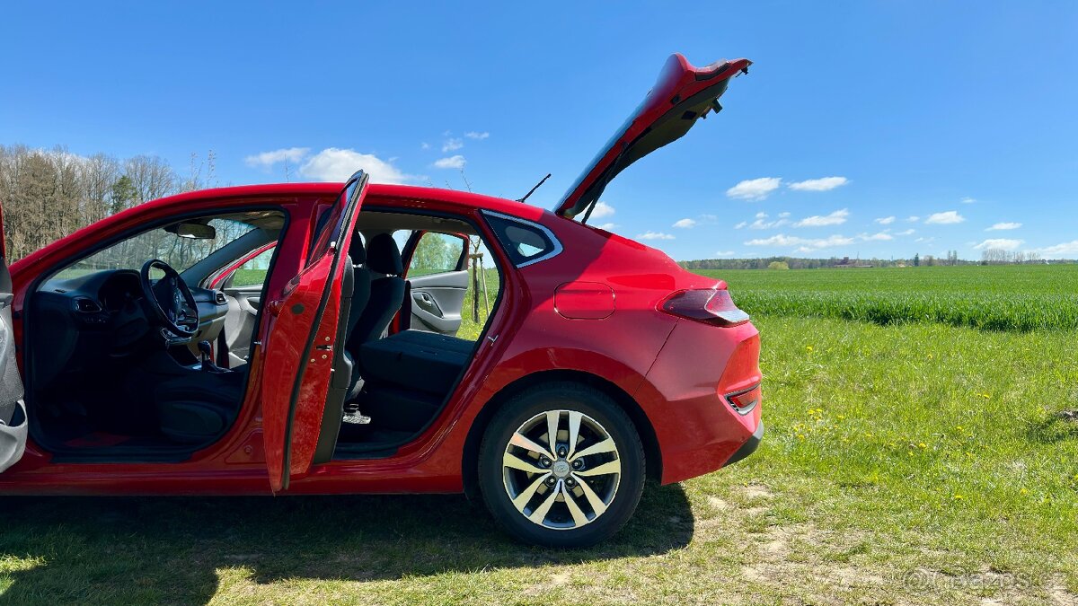 Hyundai I 30 Fastback - 13