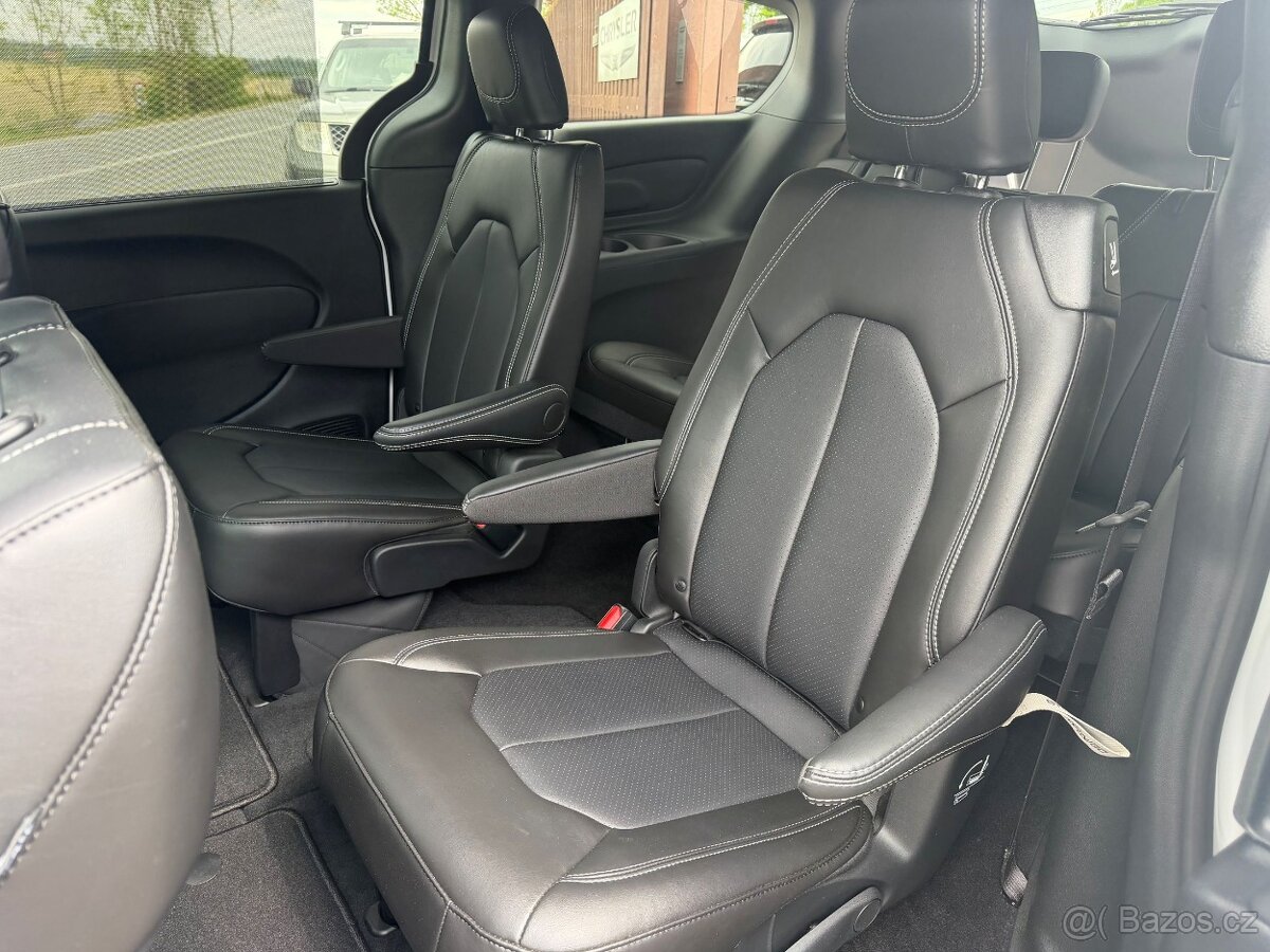 Chrysler Pacifica Voyager 3,6 Radar Nové 2025 - 13