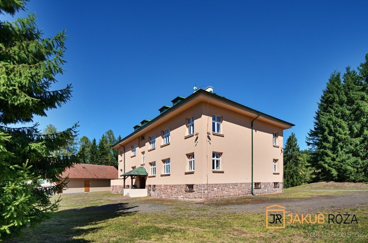 Prodej komerčního pozemku 40632 m² - 13