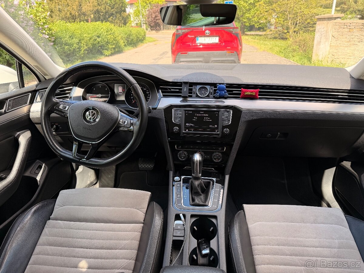 VW Passat 2.0 140kw R-Line - 13