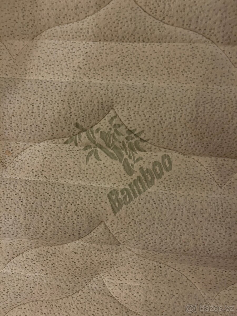 Masivní borovicová manželská postel + matrace zdarma - 13