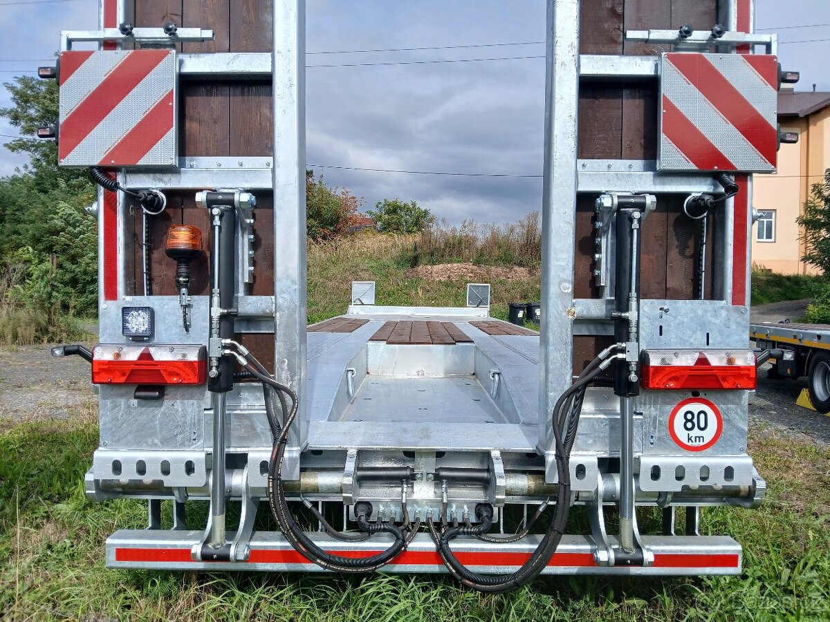 Přívěs na Harvestor vyvážečka - 13