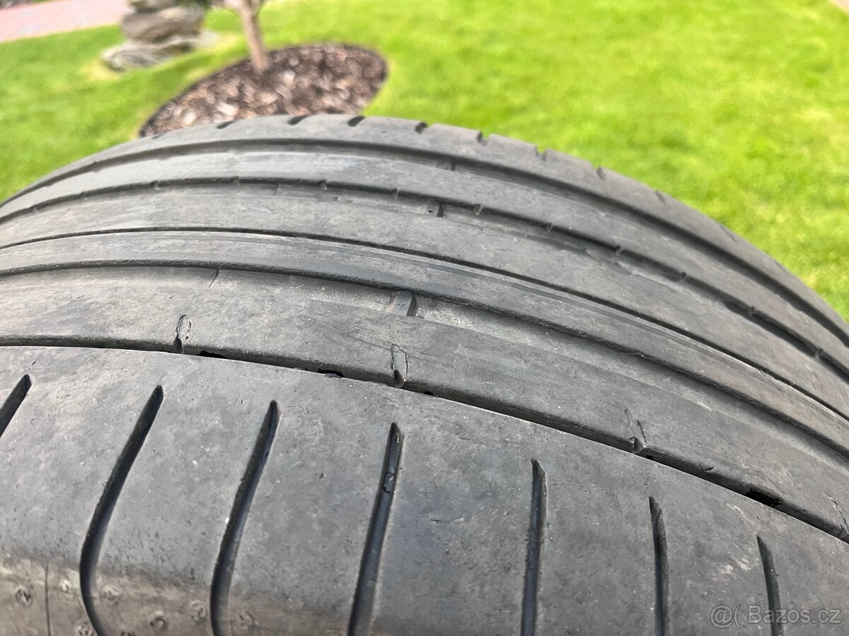 Kola Audi Q7, et 33, letní pneu - 13