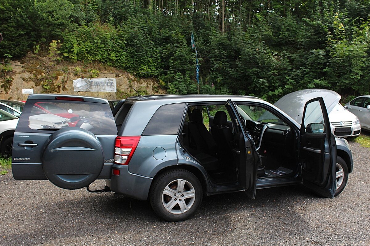 Suzuki Grand Vitara - 13