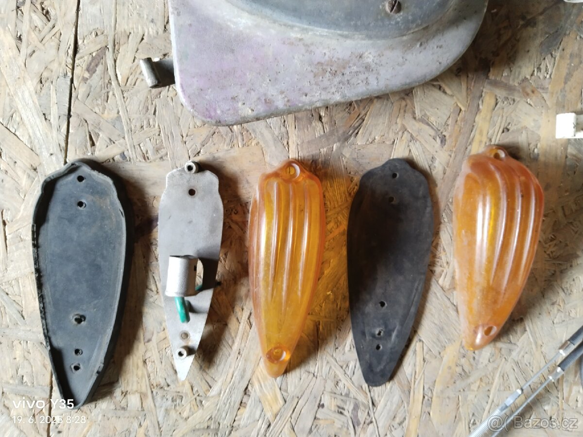 ČZ 175 prase typ 501 a 502, rikša typ 505 - 13