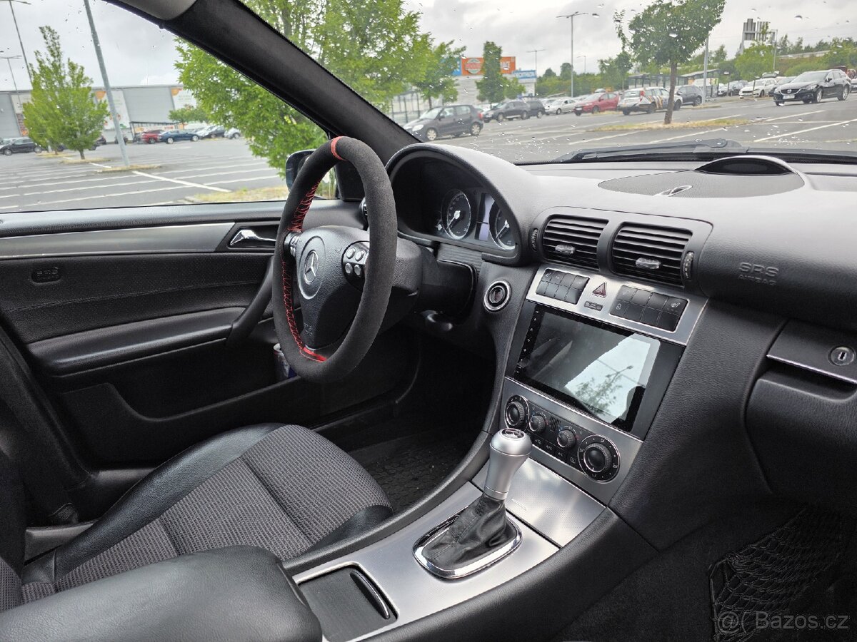 Mercedes-Benz C 220 CDI - 13