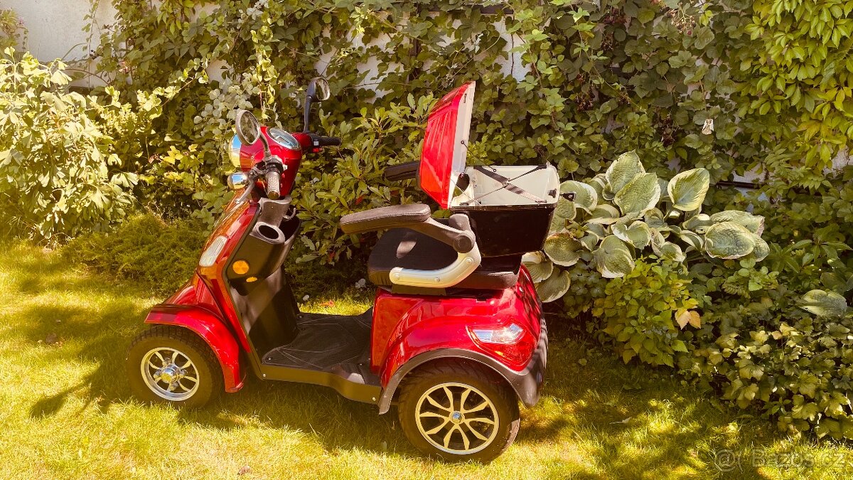 Čtyřkolový vozík Selvo 41000 1000W - 13