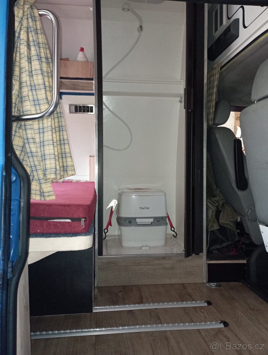 VW Transporter T5 2.5 TDi 4x4 - 13