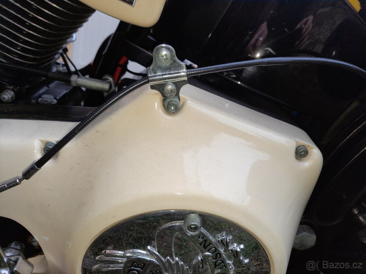 Harley Davidson - 13